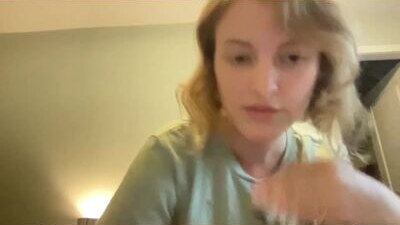 margot_moon public webcam profile photo 9