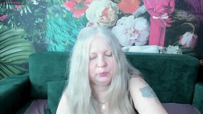 mariabelladonna public webcam profile photo 6