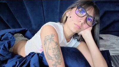 mariagh_ public webcam profile photo 7