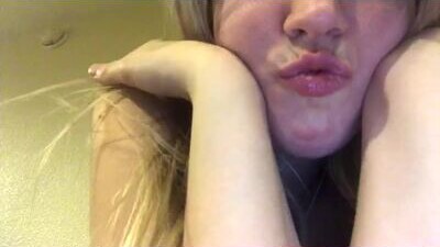 mariah95 public webcam profile photo 10
