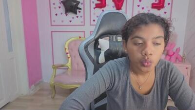 marian_lacutir_t public webcam profile photo 3