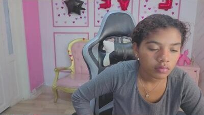 marian_lacutir_t public webcam profile photo 6