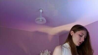 mariana_meow public webcam profile photo 9