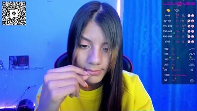 mariana_pervert public webcam profile photo 4