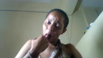 mariana_stacx public webcam profile photo 8