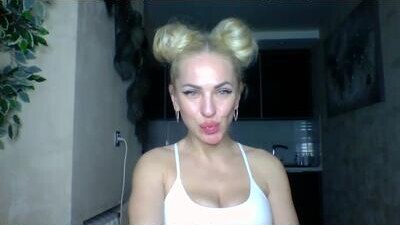 marianna1977 public webcam profile photo 6