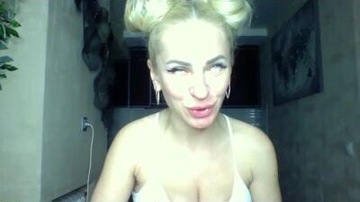 marianna1977 public webcam profile photo 8