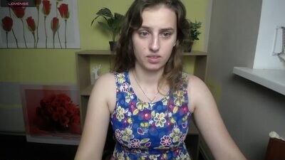 mariatess_ public webcam profile photo 2