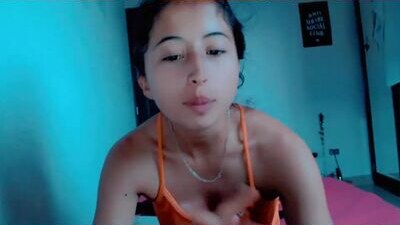 marie_pourtoi69 public webcam profile photo 5