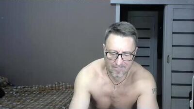 marioelms public webcam profile photo 7