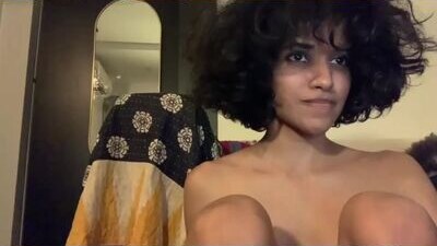 mariyya public webcam profile photo 9