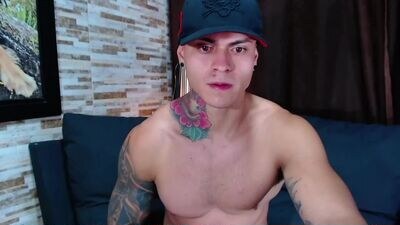 marko_toro__ public webcam profile photo 3