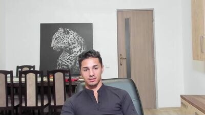 marktison public webcam profile photo 4