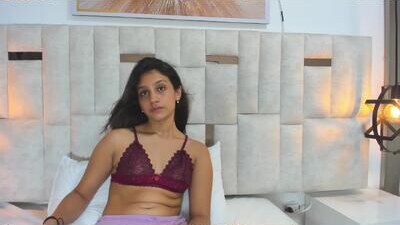 martina_petite public webcam profile photo 8