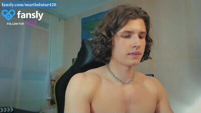martinlutar420 public webcam profile photo 10