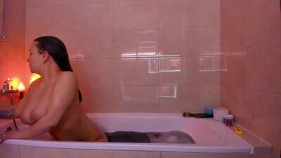 mary_julia public webcam profile photo 7