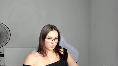 mary_wave_ public webcam profile photo 2