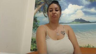 maryem199115 public webcam profile photo 2