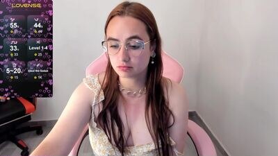 maryluna95 public webcam profile photo 2