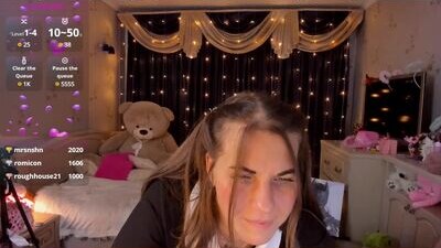 masha179807 public webcam profile photo 7