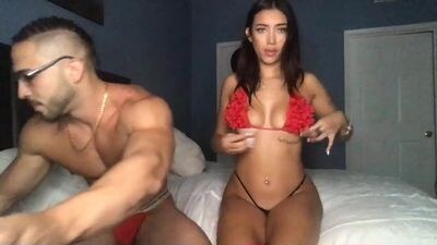 maskcamcouple public webcam profile photo 2