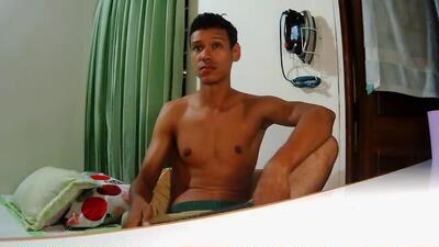 master_cospi96 public webcam profile photo 2