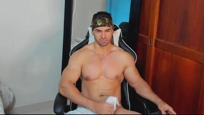 mathews_smith public webcam profile photo 2