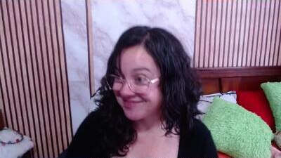 mature_wolf public webcam profile photo 8