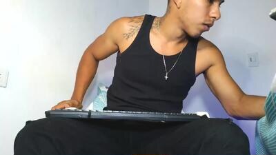 maximo_vega_new public webcam profile photo 2