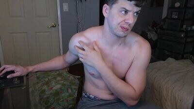 maxishere000 public webcam profile photo 2