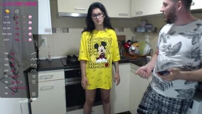 maya_and_guests public webcam profile photo 3
