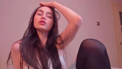 maya_baker public webcam profile photo 5