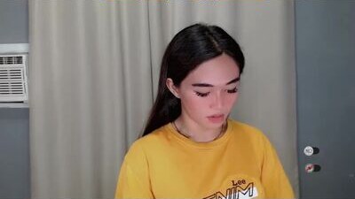 mayasally_ public webcam profile photo 9