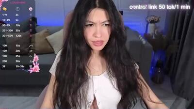 maybeeno public webcam profile photo 3
