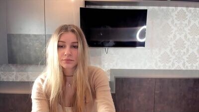 maydahedley public webcam profile photo 4