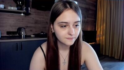 maymary_ public webcam profile photo 5