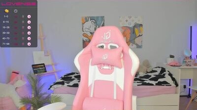mayya_cute public webcam profile photo 7
