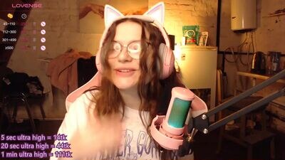 me_hanna public webcam profile photo 3