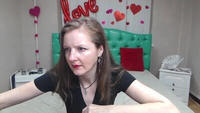 meganpirs public webcam profile photo 5
