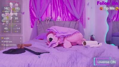meganrouss7 public webcam profile photo 3