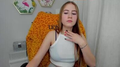meganx_candy public webcam profile photo 5