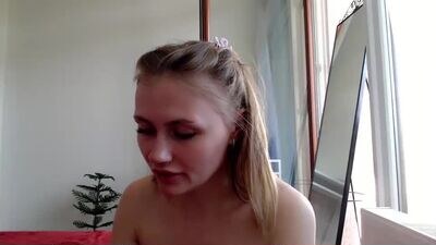 melani_a public webcam profile photo 3