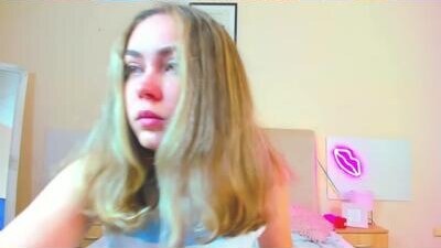 melaniecutys public webcam profile photo 5
