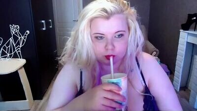 melina_beauty public webcam profile photo 3