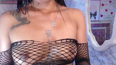melisa_v public webcam profile photo 7