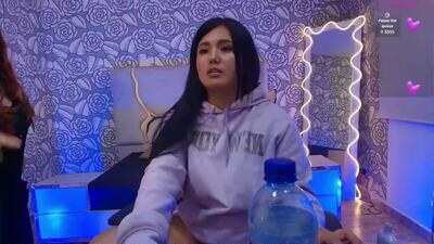 mellani_tay public webcam profile photo 2