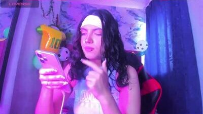 melllks public webcam profile photo 5