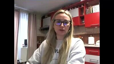 melly_rosey public webcam profile photo 10