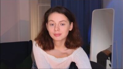 melodykey_x public webcam profile photo 9