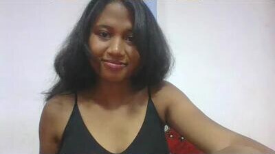mendrika718601 public webcam profile photo 8